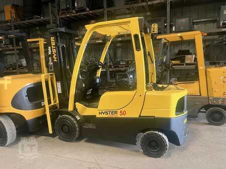 Propane Forklifts 2015  Hyster H50CT (1)