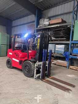 Propane Forklifts 2020  Hyster H90FT (4)