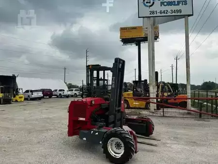 Montacargas Transportable  Moffett M4500 (3)