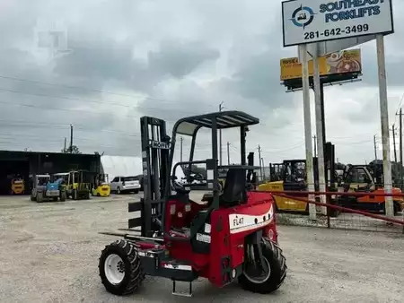 Montacargas Transportable  Moffett M4500 (6)
