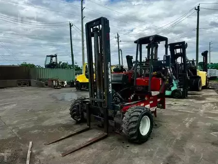 Montacargas Transportable  Moffett M5500 (1)
