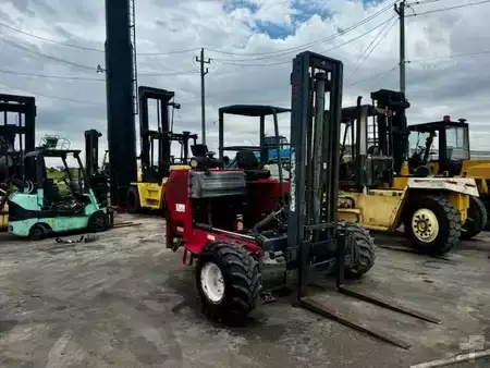 Montacargas Transportable  Moffett M5500 (2)