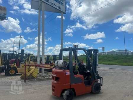 Propane Forklifts 2014  Nissan MAP1F2A25LV (2)