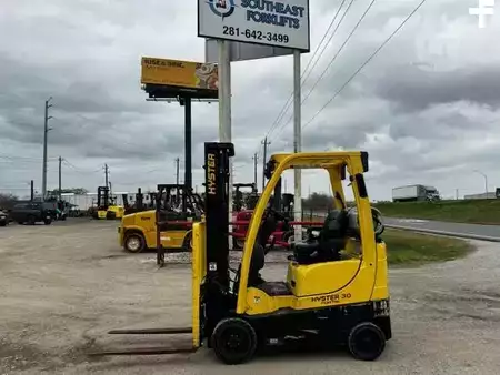 Propane Forklifts 2021  Hyster S30FT (1)