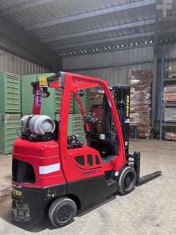 Propane Forklifts 2011  Hyster S50FT (3)