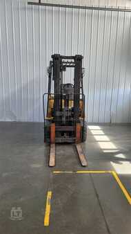 Diesel Forklifts - CAT Lift Trucks 2P3500 (3)