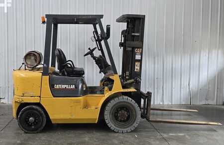 Elektro 4 Rad 2002  CAT Lift Trucks GP25K (2)