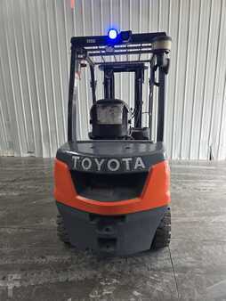 Carretilla elevadora diésel 2021  Toyota 8FDU25 (4)