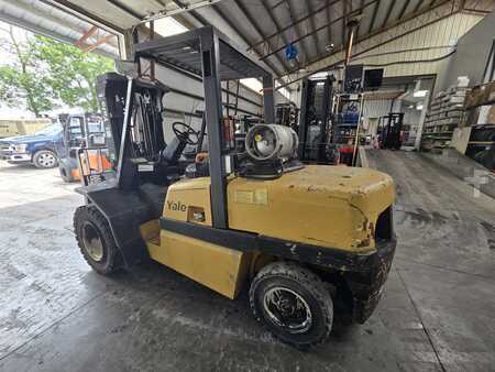 Portacontenedor 1999  Yale GTP120MGNGBE875 (2)