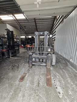 Portacontenedor 1999  Yale GTP120MGNGBE875 (3)