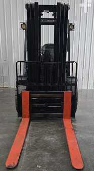 Container Handlers 2017  Toyota 8FD45U (3)