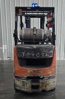 Carretilla elevadora GLP 2014  Toyota 8FGCU25 (3)