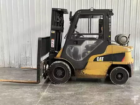 Montacargas GLP 2017  CAT Lift Trucks GP30N5 (3)