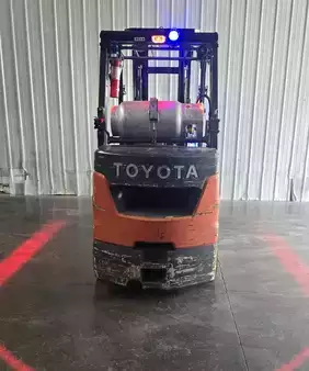 Montacargas GLP 2020  Toyota 8FGCU30 (4)