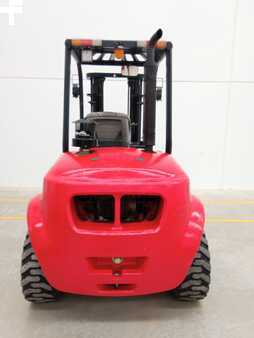 Diesel Forklifts 2014  Maximal FD25T-CWE3 (2)