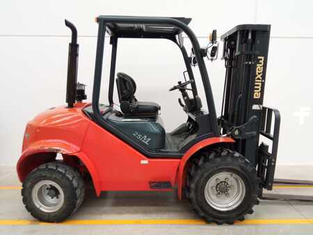 Diesel Forklifts 2015  Maximal FD25T-CWE3 (1)