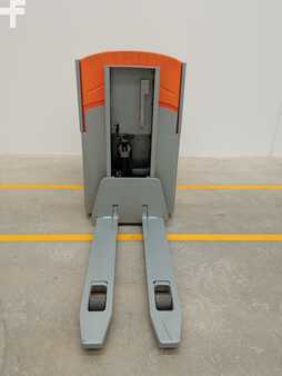 Electric Pallet Jacks 2012  Still COP-H10 (1)