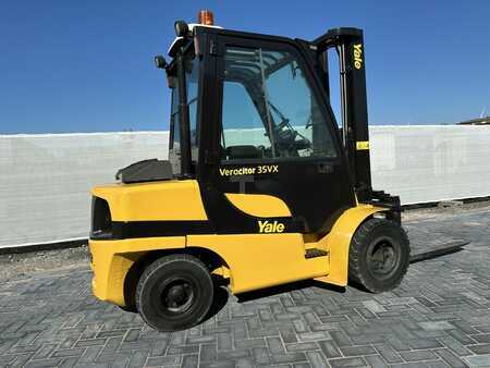 Diesel Forklifts 2008  Yale GDP35 VX (5)