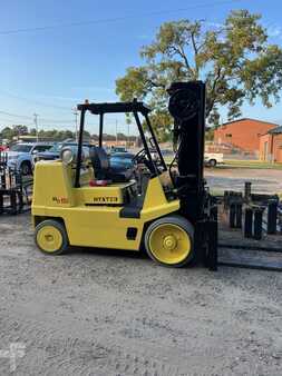 4 Wheels 1999  Hyster S155XL (1)