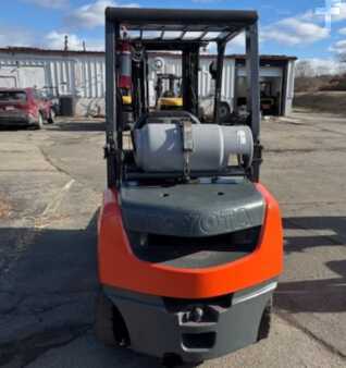 Propane Forklifts - Toyota DYN235 (3)