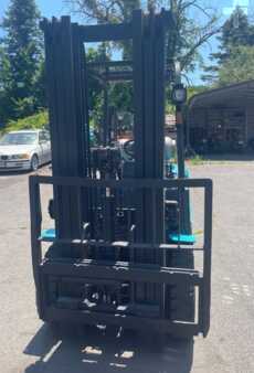 Propane Forklifts - Utilev UT2JP (4)
