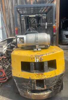 Propane Forklifts - Yale GLP060 (3)