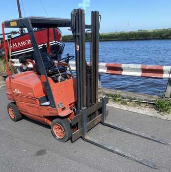 Diesel heftrucks 1990  Linde H15D (6)