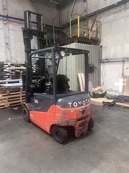 Elektro čtyřkolový VZV 2017  Toyota 8FBMT35 (2)