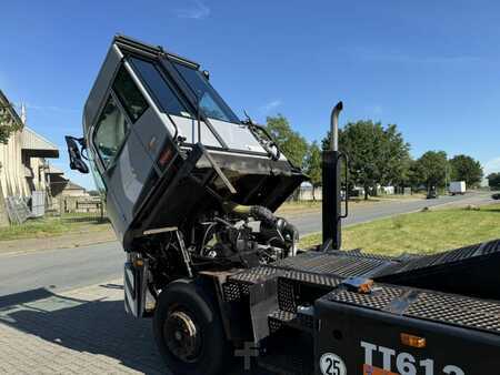 Terminal Tractor 2008  Kalmar TT612D (5)