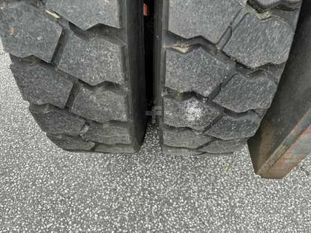 Diesel Forklifts 2014  Linde H160D-600 (9)