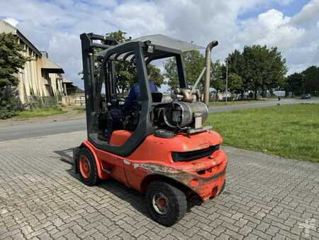 Carretilla elevadora diésel 1999  Linde H30D-03 (4)