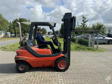 Carretilla elevadora diésel 1999  Linde H30D-03 (5)