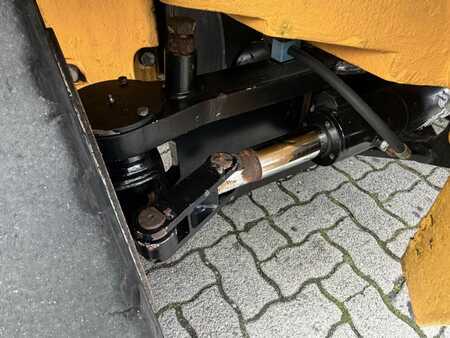 Carretilla elevadora diésel 2009  Jungheinrich DFG670 (10)