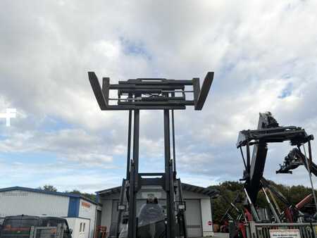 Carretilla elevadora diésel 2009  Jungheinrich DFG670 (9)