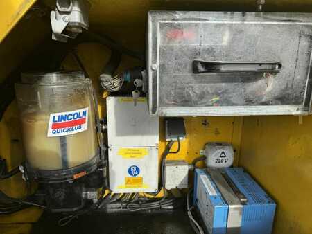 Reachstackers 2009  Hyster RS4633IH (9)