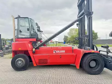 Container Handlers 2019  Kalmar DCG100-45ED7 (1)