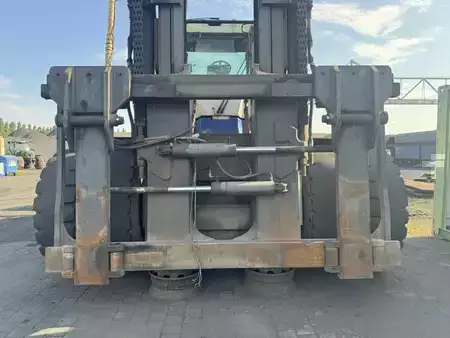 Diesel Forklifts 2016  SMV Konecranes SMV45-1200C (9)