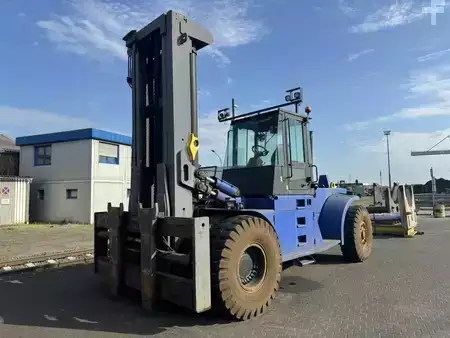Montacargas diésel 2005  Hyster H32.00F (5)