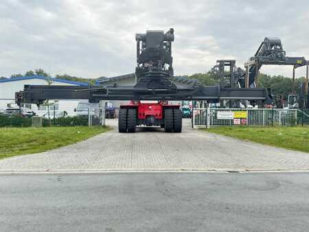 Reachstackers 2009  CVS Ferrari F478 (8)