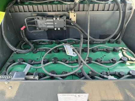 Four-way trucks 2014  Combilift C4500ET/635D (9)