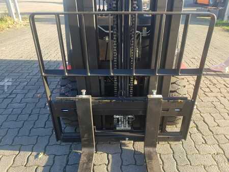 EP Equipment EFL181