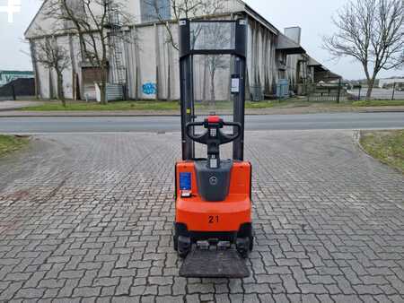 Stacker pedestre 2014  BT SWE120 (6)