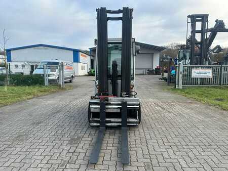 4 Wheels 2012  Still RX60-30 (2)