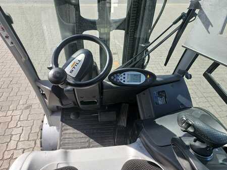 4 Wheels 2017  Still RX60-30 (9)