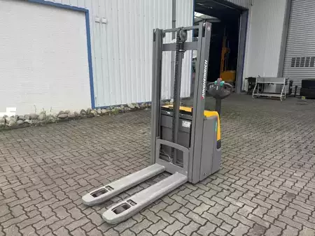 Gerbeurs 2020  Jungheinrich EJC112z (5)
