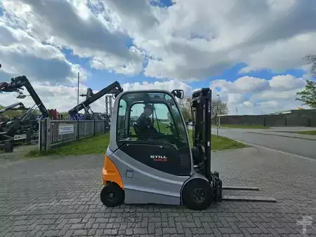 4-Wheel Electric 2012  Still RX60-25 (4)