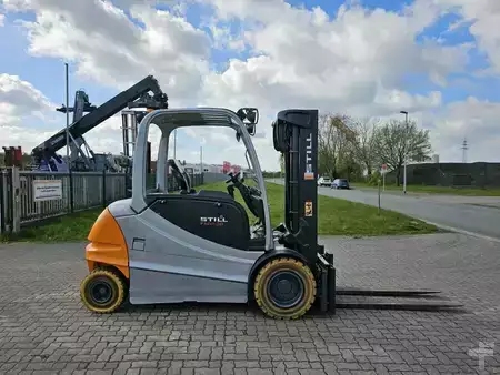 4-Wheel Electric 2011  Still RX60-50 (3)