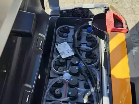 Electric Pallet Jacks 2022  Still EXU16 (8)
