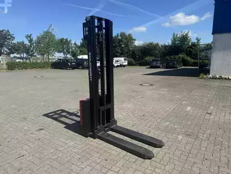 Apilador eléctrico 2021  EP Equipment ESL122 (7)