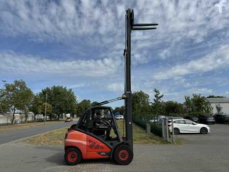 Propane Forklifts 2015  Linde H50T (4)